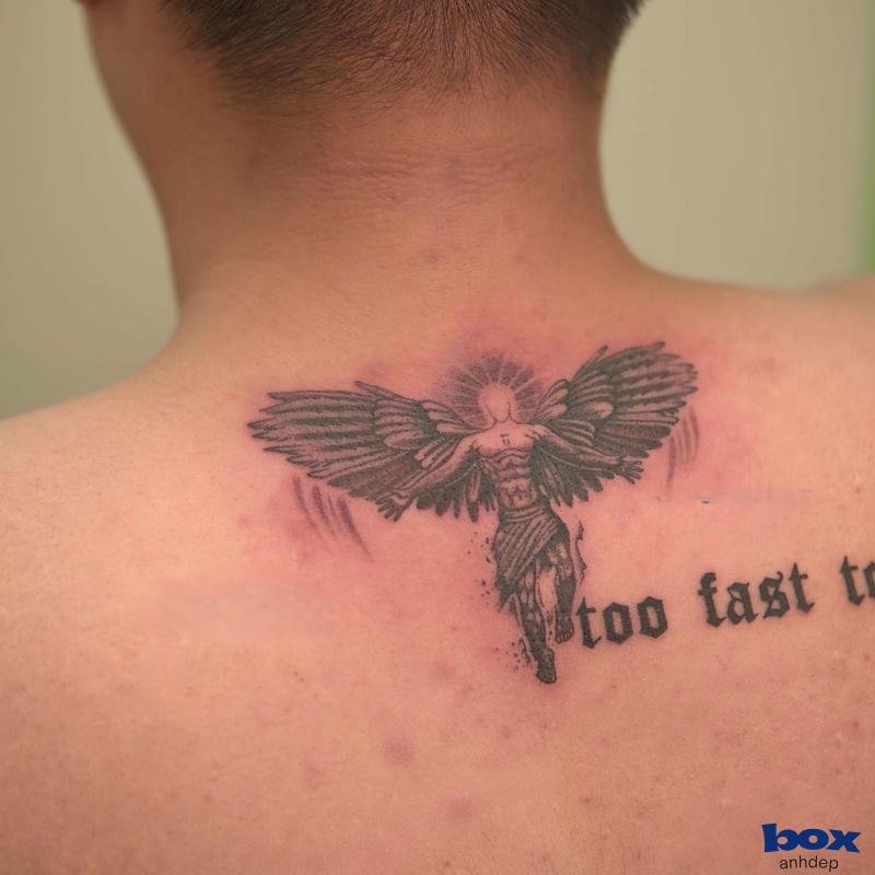 7 hình xăm ý nghĩa nhất cho nam thần