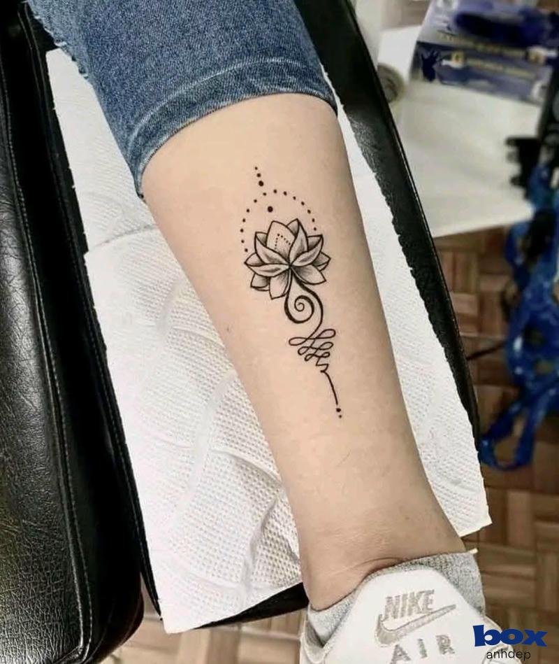 Hình xăm cổ chân cho nữ hợp gu nhẹ nhàng