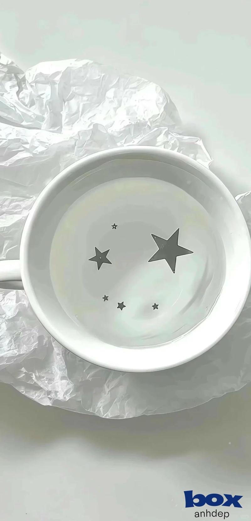 Ngắm hình nền trắng miễn phí