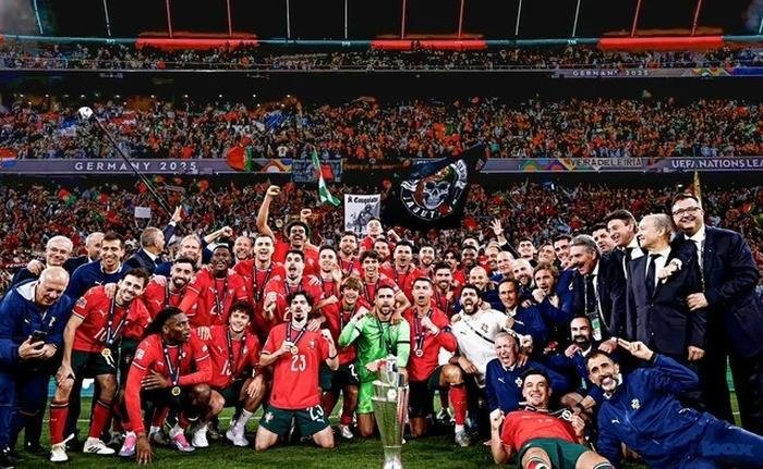 ảnh bóng đá siêu nét