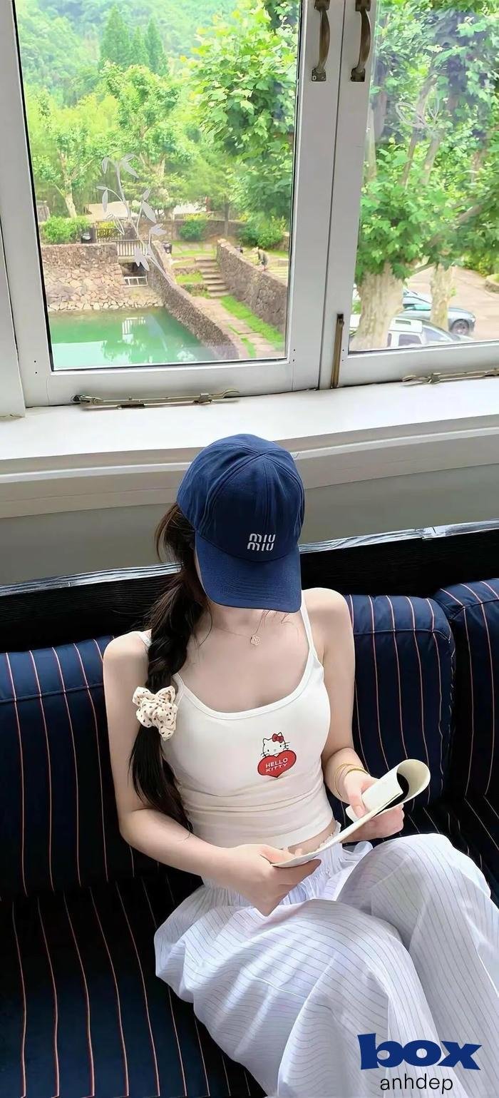 ảnh cô gái siêu nét