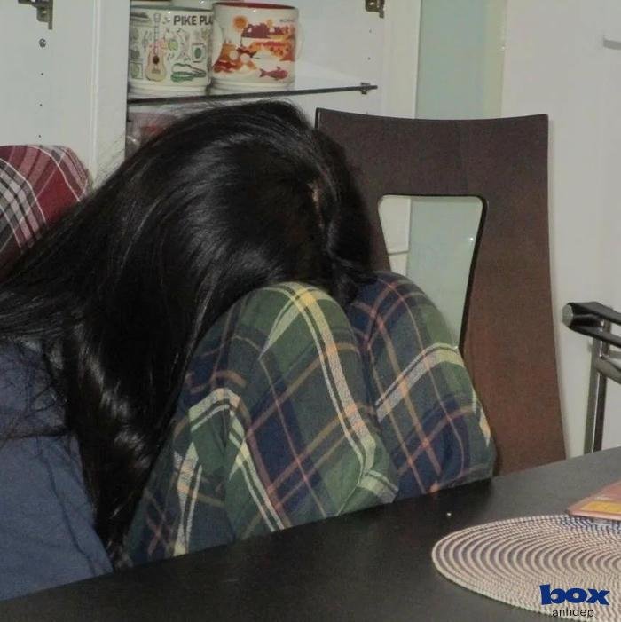 ảnh đại diện cô đơn sâu sắc