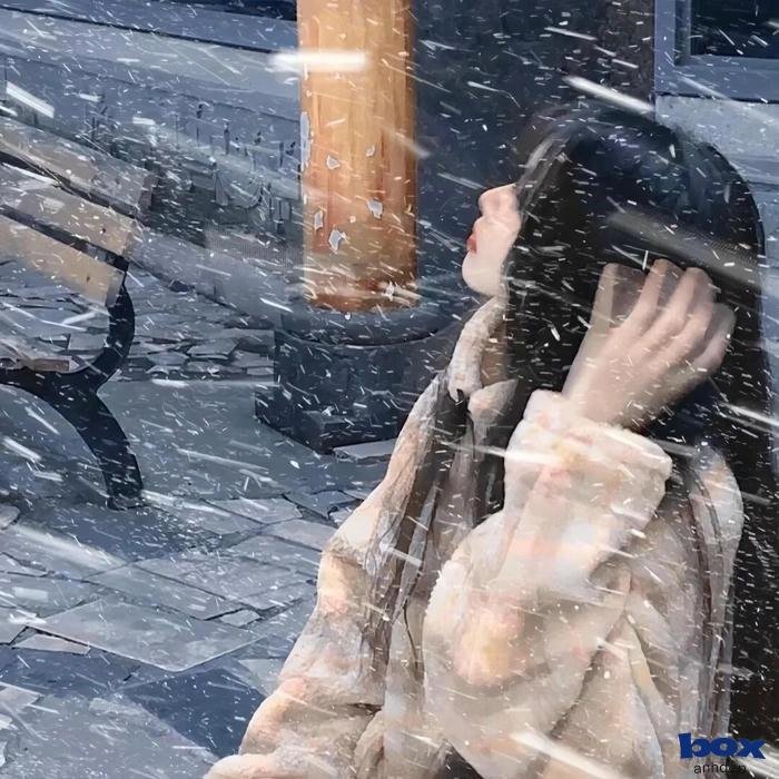 ảnh nữ buồn dưới mưa