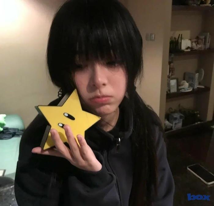 avatar nữ buồn chill