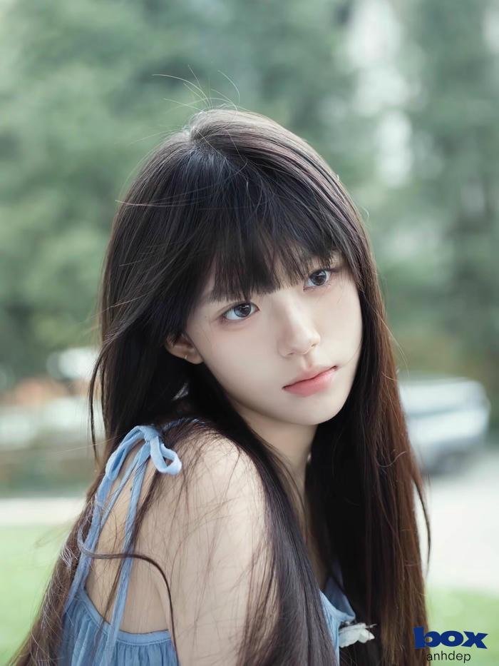 hình nền cô gái độc đáo