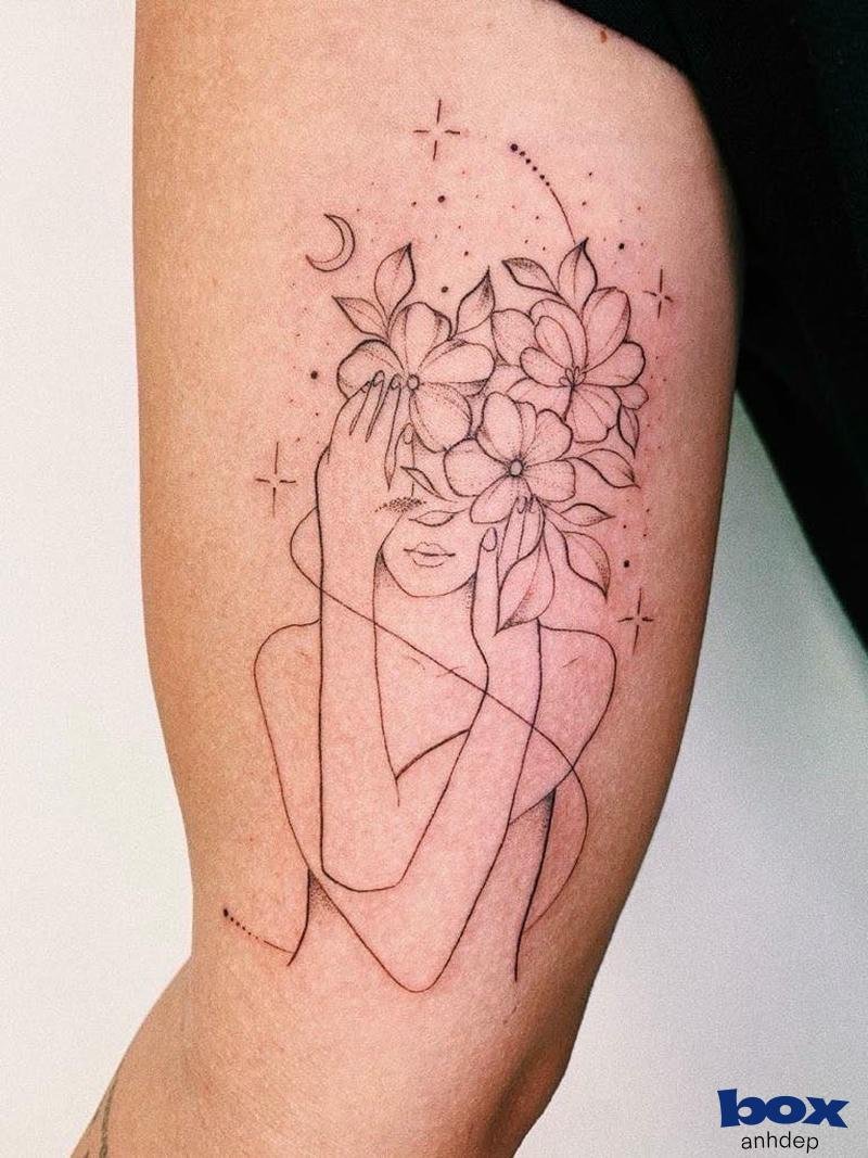 hình xăm bắp tay nữ hoa