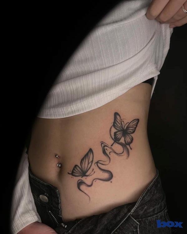 hình xăm bướm mini
