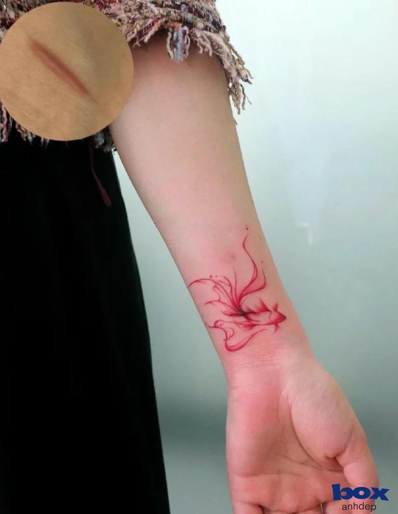 hình xăm cổ tay nam cá