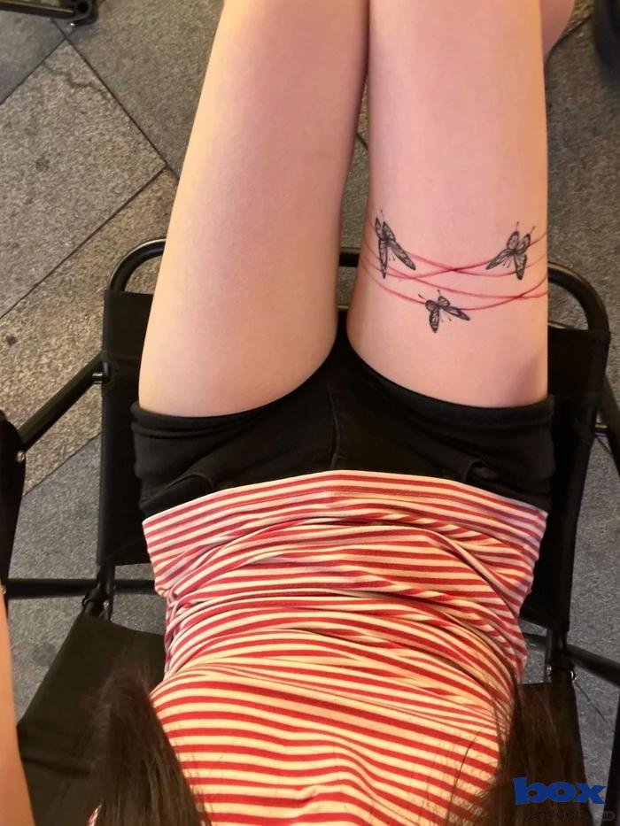 hình xăm đùi nữ xịn