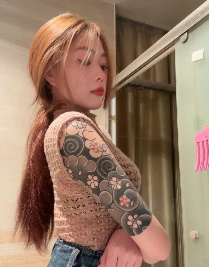 Tổng Hợp 50+ Hình Xăm Full Tay Nữ Đẹp, Ngầu, Ấn Tượng