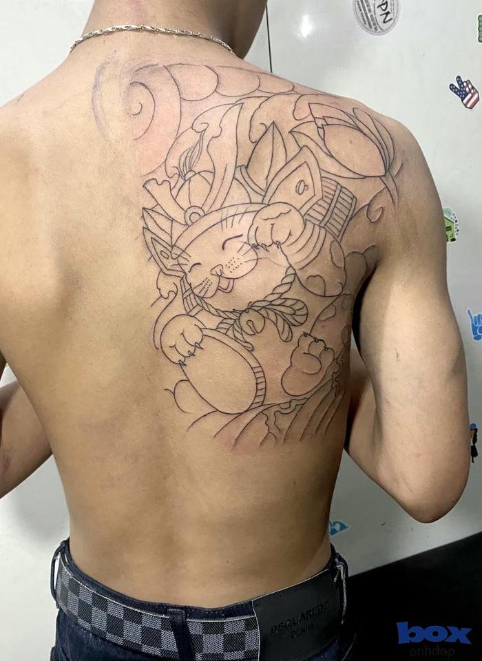 hình xăm lưng nam nửa