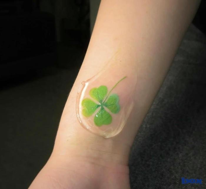 hình xăm may mắn tài lộc cho nữ mệnh hỏa