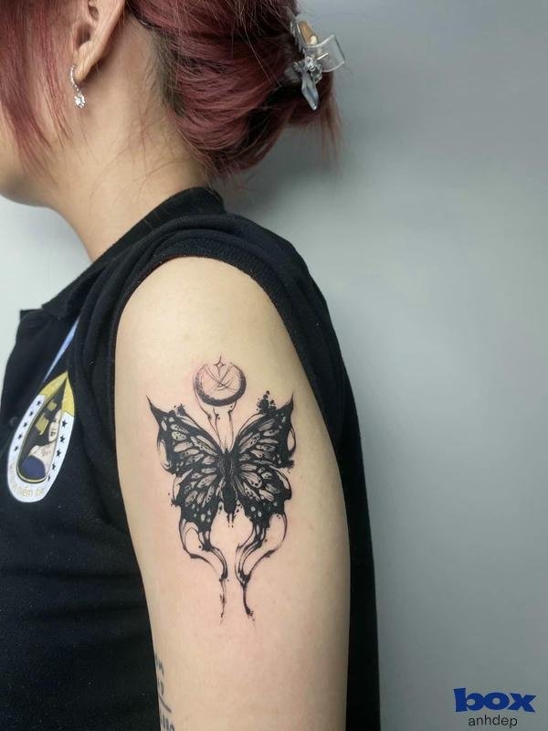 hình xăm ở bắp tay nữ ý nghĩa