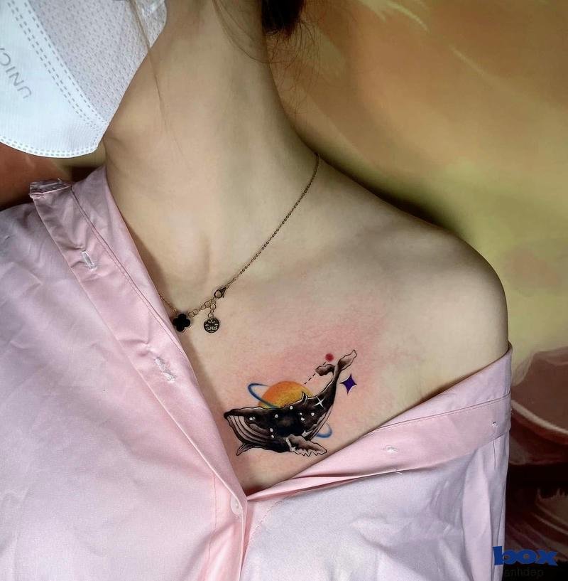 hình xăm ở ngưc cho nữ ý nghĩa