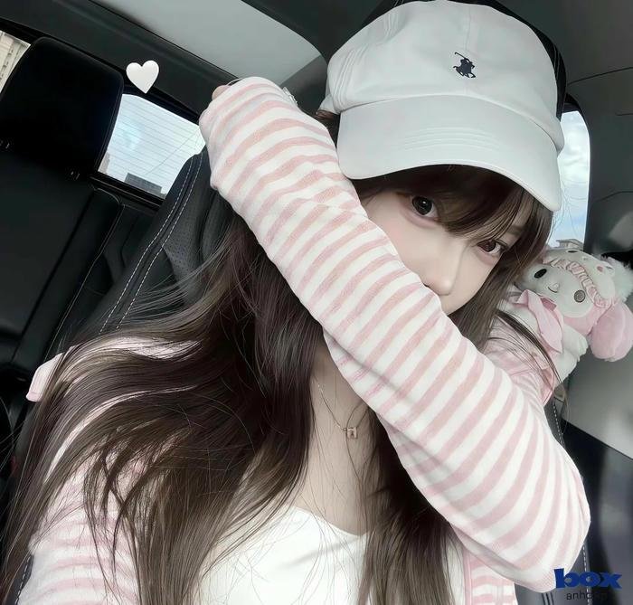 mạnh mẽ avatar nữ độc lập