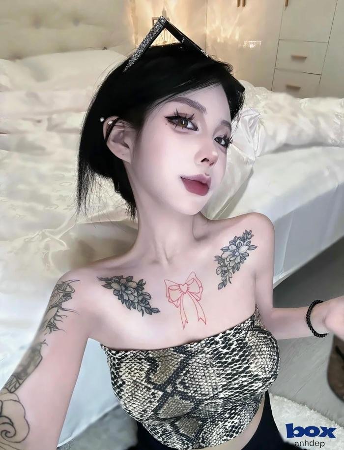 những hình xăm quyến rũ cho nữ và may mắn